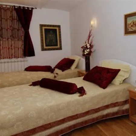 Forever 贝尔格莱德