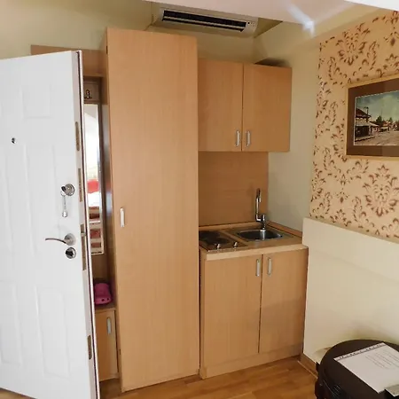 Forever 酒店 贝尔格莱德